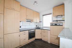 Willkommen in Ihrem neuen Zuhause – Reihenmittelhaus mit Charme und Potenzial in Bremen-Gröpelingen
 – Bremen – Vorschaubild 3