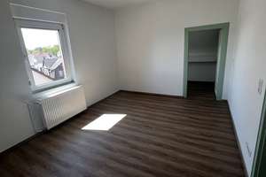 Großzügiges 9- Zimmer-Haus mit Garten & Doppelgarage – ideal für Familien mit Anspruch – Bahnhofstraße 22, 64839 Münster – Vorschaubild 14