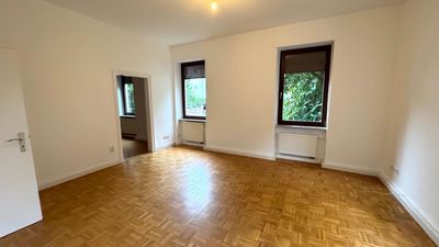 Helle 3 ZKB-Wohnung mit Altbaucharme und fußläufig zum ÖPNV, Weinheim-Stadt