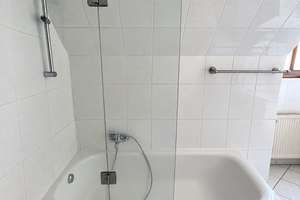 Geräumige 4 Zimmer-Wohnung mit Balkon – 65207 Igstadt, Wiesbaden – Vorschaubild 9