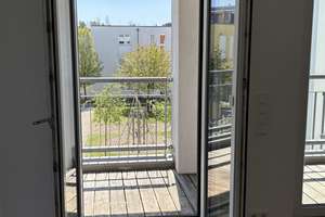 3-Zimmer-Wohnung mit Loggia und Aufzug in neuwertigem Zustand in München-Freimann – Admiralbogen 86, 80939 Freimann, München – Vorschaubild 8