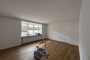 3 Zimmer Wohnung mit Balkon – Köperstraße 14, 27570 Geestemünde, Bremerhaven – Vorschaubild 2