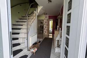 Freistehendes 8-Zimmer-Haus mit separater 2-Zimmer-Einliegerwohnung, Garage, Vollkeller und Garten – Die vollständige Adresse der Immobilie erhältst du vom Anbieter., 52499 Baesweiler – Vorschaubild 2