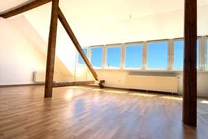 Exklusive 2-Zimmer-Wohnung mit Balkon im begehrten Waldstraßenviertel