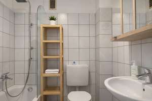 zentrale Single-Wohnung - Dachgeschoß mit Balkon – Die vollständige Adresse der Immobilie erhältst du vom Anbieter., 42859 Zentralpunkt, Remscheid – Vorschaubild 6