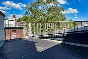 Attraktive Wohnung mit Altbaucharme und Dachterrasse in Derendorf – Die vollständige Adresse der Immobilie erhältst du vom Anbieter., 40476 Derendorf, Düsseldorf – Vorschaubild 9