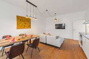 Kernsaniertes City Apartment inklusive Möbeln in Kiezlage – Berlin – Vorschaubild 7