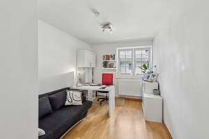 Property thumbnail 6