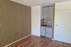 Stilvoll modernisiert: Studentenappartement 1-Zimmer mit Balkon und EBK – Tumblingerstraße 56, 80337 Am Schlachthof, München – Vorschaubild 4