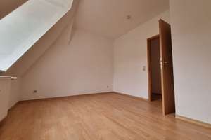 Wohnen mit Ausblick - 3-Zimmer-Dachgeschosswohnung mit zwei Balkonen – Richard-Wagner-Str. 28, 38820 Halberstadt – Vorschaubild 11