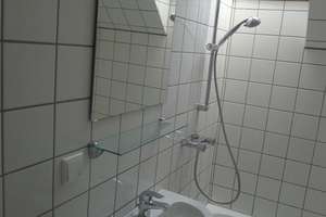 Ruhige, gemütliche 2-Zi. -DG-Wohnung mit EBK , D.-Derendorf Nähe HSD,  von privat – Sommersstraße -, 40476 Derendorf, Düsseldorf – Vorschaubild 6