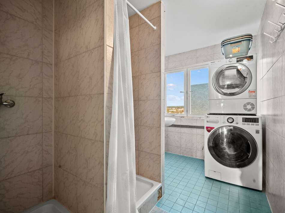 Tageslichtbad 11. Stock