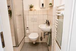 1-Zimmer Apartment in Rüttenscheid – Die vollständige Adresse der Immobilie erhältst du vom Anbieter., 45131 Rüttenscheid, Essen – Vorschaubild 2