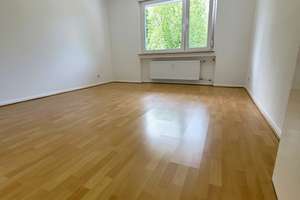Helle 3-Zimmer-Wohnung mit Südbalkon in gepflegtem Drei-Familienhaus – Die vollständige Adresse der Immobilie erhältst du vom Anbieter., 42897 Stadtgarten, Remscheid – Vorschaubild 9