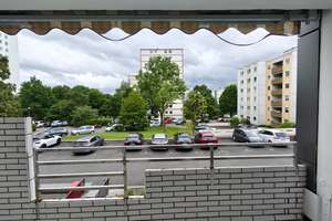 Einzugsbereit: Schöne 2,5-Zimmer-Wohnung im 1. OG mit Balkon – Am Eckbusch 44, 42113 Uellendahl-Katernberg, Wuppertal – Vorschaubild 3