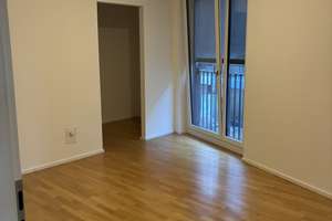 Lichterfüllte Etagenwohnung mit Balkon, moderner Markenküche & Tiefgaragenstellplatz – Mailänder Platz 21, 70173 Europaviertel, Stuttgart – Vorschaubild 5