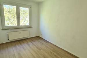Schön und gemütlich! Renovierte 3,5 Raum Wohnung in ruhiger Lage!!! Balkon!! – Saarbrücker Straße 26, 45884 Rotthausen, Gelsenkirchen – Vorschaubild 5