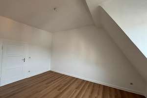 Charmante Altbauwohnung im beliebten Dichterviertel in Wiesbaden – sofort bezugsfertig! – Klopstockstraße 22, 65187 Südost, Wiesbaden – Vorschaubild 5