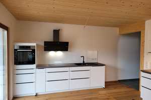 Charmante 5-Zimmer-Doppelhaushälfte mit geh. Innenausstattung und EBK in Mallersdorf-Pfaffenberg – Straubing-Bogen (Kreis) – Vorschaubild 7