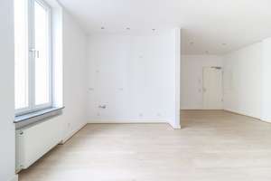 Lichtdurchflutete Etagenwohnung mit offenem Grundriss & modernem Wohlfühlbad – einziehen & genießen – Frankenstraße 8, 65183 Westend / Bleichstraße, Wiesbaden – Vorschaubild 2