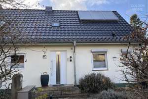 Erbbaurecht: Modernisierte DHH mit Garage, Nebengebäude und Garten – Die vollständige Adresse der Immobilie erhältst du vom Anbieter., 22417 Langenhorn, Hamburg – Vorschaubild 7