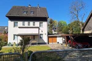 Großes EFH (Generationshaus) mit massiven Gartenhaus, im beliebten Rudow – Die vollständige Adresse der Immobilie erhältst du vom Anbieter., 12357 Rudow, Berlin – Vorschaubild 1