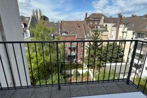 Charmante 1-Zimmer Wohnung im 5. OG mit Balkon in Golzheim – Klever Straße 96, 40477 Golzheim, Düsseldorf – Vorschaubild 2