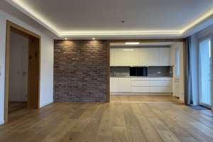 Kernsanierte 3-Zimmerwohnung in der Günthersburgallee