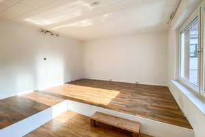 Citynah & sonnig: EG-Wohnung mit Balkon – 3er-WGs willkommen