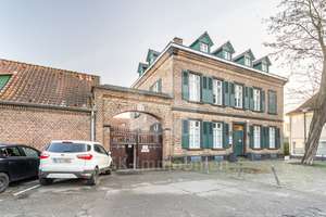 Charmante Maisonette-Wohnung mit Terrasse im denkmalgeschützten Vierkanthof in Köln-Longerich! – Die vollständige Adresse der Immobilie erhältst du vom Anbieter., 50739 Longerich, Köln – Vorschaubild 3