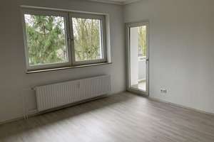 Helle 3-Zimmer-Wohnung mit Balkon in Gelsenkirchen Hassel
