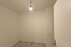 Gemütliche 2-Zimmer-Wohnung mit großem Balkon – Halbergstraße 9, 66121 Sankt Johann, Saarbrücken – Vorschaubild 3