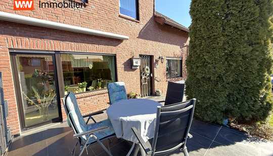 Bild von Ein Raumwunder ist diese hübsche gepflegte Doppelhaushälfte mit Garage, Nebengebäude und kl. Garten