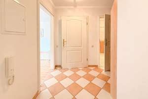 4,45 % Rendite I Betreutes Wohnen am Südplatz I 2-Raumwohnung I sonnige Loggia I Aufzug I Keller – Die vollständige Adresse der Immobilie erhältst du vom Anbieter., 4275 Südvorstadt, Leipzig – Vorschaubild 6