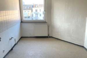 Weitere große Dachgeschoßwohnung (3 Zimmer) in Bremerhaven-Geestemünde – Spichernstraße 2, 27572 Geestemünde, Bremerhaven – Vorschaubild 5