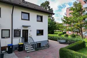 Charmantes Reiheneckhaus mit gepflegtem Garten in ruhiger Lage – Die vollständige Adresse der Immobilie erhältst du vom Anbieter., 88250 Weingarten – Vorschaubild 8