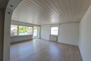 Helle, großzügige 3-Zimmer-Wohnung in Taunusstein – Adalbert-Stifter-Straße 39, 65232 Taunusstein – Vorschaubild 2