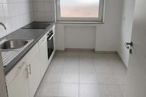 Jobcenter - جوب سنتر - Джобцентер - deine neue Wohnung ist fertig! – Geschwister-Scholl-Str 18, 45279 Horst, Essen – Vorschaubild 4