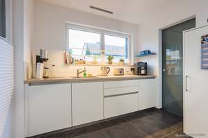 Attraktive 3 Zimmer Erdgeschosswohnung mit Terrasse & kleinen Garten mitten in Heepen – Die vollständige Adresse der Immobilie erhältst du vom Anbieter., 33719 Heepen, Bielefeld – Vorschaubild 12