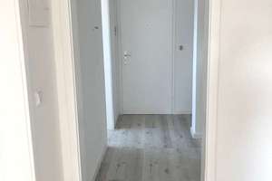 ruhige Lage -  helle gemütliche 3-Zimmer-Dachgeschoß-Wohnung – Die vollständige Adresse der Immobilie erhältst du vom Anbieter., 70186 Gaisburg, Stuttgart – Vorschaubild 9