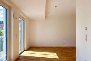 Helle 1-Zimmerwohnung für 2 Personen mit Balkon - zentral gelegen: schnell zum KuDamm – Osnabrücker Straße 27, 10589 Charlottenburg, Berlin – Vorschaubild 2