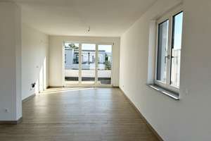 Ihr neues Zuhause in Striesen: 4 Zimmer, Gäste-Bad, 2 Balkone, Lift & TG – Eibenstocker Straße 99b, 1277 Striesen-Ost, Dresden – Vorschaubild 6