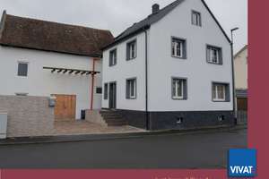 Saniertes EFH mit großes Scheune und einer tollen Terrassen-Option. Große Flächen für PV & Co. – Die vollständige Adresse der Immobilie erhältst du vom Anbieter., 63667 Nidda – Vorschaubild 1