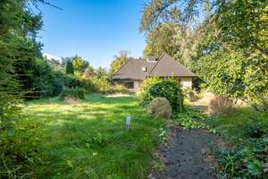 Ein Zuhause für Visionen: Einfamilienhaus mit großem Garten in Hummelsbüttel – Die vollständige Adresse der Immobilie erhältst du vom Anbieter., 22339 Hummelsbüttel, Hamburg – Vorschaubild 12