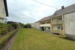 Unmittelbar am Nürburgring: Mehrfamilienwohnhaus mit Potential – Ahrweiler (Kreis) – Vorschaubild 46
