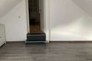 Freistehendes 1-2-Fam.Haus Nähe Langwieder See. Bitte keine Makler! Natur pur und doch in der Stadt – Eschenrieder Str. 90, 81249 Lochhausen, München – Vorschaubild 10