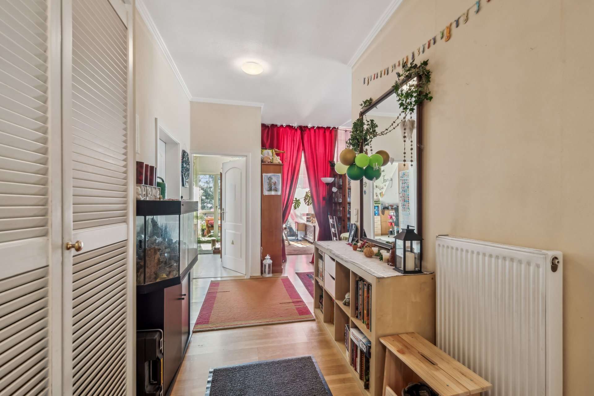 Immobilie in Rüdesheim am Rhein - Zentrale aber ruhige Lage: Attraktive Eigentumswohnung mit Balkon & Tiefgaragenplatz - Bild 7