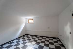 Property thumbnail 23