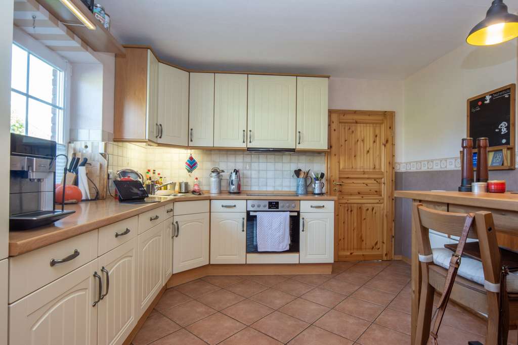 Immobilie in Bollingstedt - Großzügiges Familienhaus in Jübek - Potenzial für mehr! - Bild 3