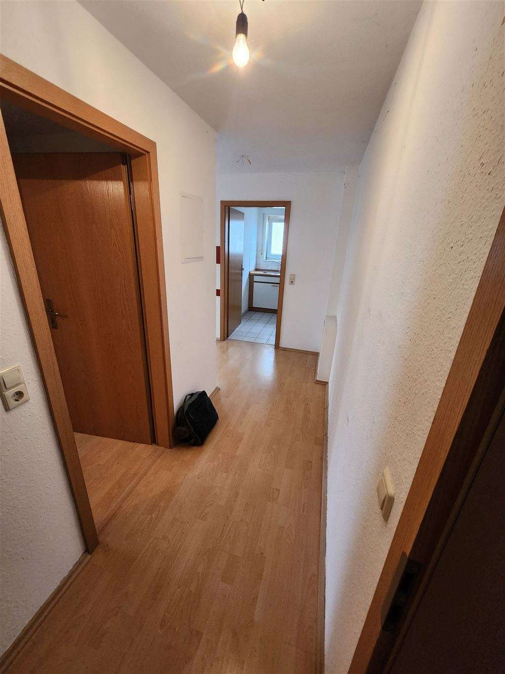 Schicke 2-Zi-Whg mit 2 Balkonen im 1.OG inkl. TG-Stellplatz, Biberach Kreis – Bild 4